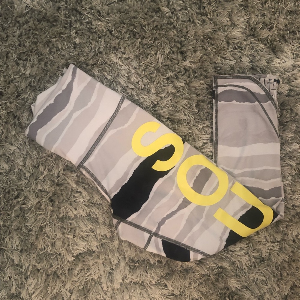 Soul cycle lululemon legging